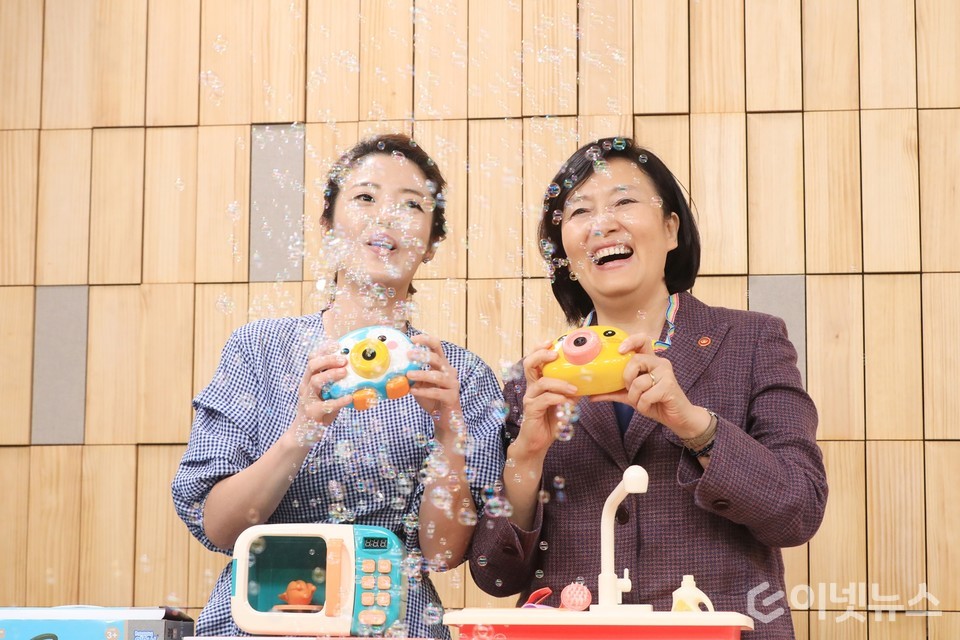 자상한기업1년기념 라이브커머스 (출처:중기부 )