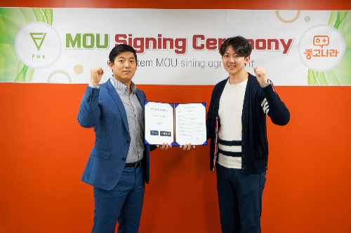 FNB캐시리플렛 최영철 이사(왼편)와 중고나라 손원규 기획실장 (오른편)(출처: )
