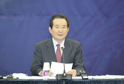 정세균 국무총리가 지난달 24일 전북 군산 새만금컨벤션센터에서 열린 제24차 새만금위원회를 주재하고 있다.  (출처: 국무총리비서실)