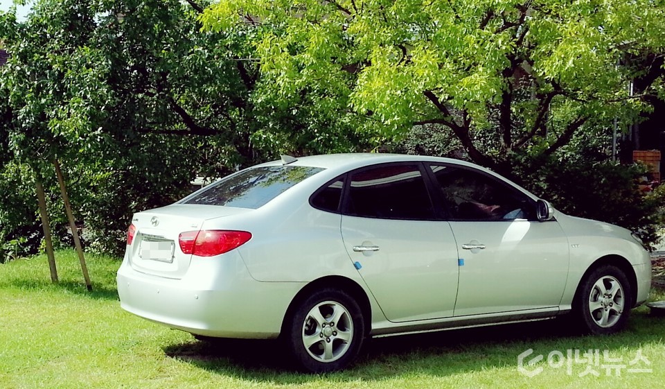 차기 자동차 온실가스 기준이 발표됐다. 사진은 정차돼 있는 차량. (사진: 이넷뉴스)
