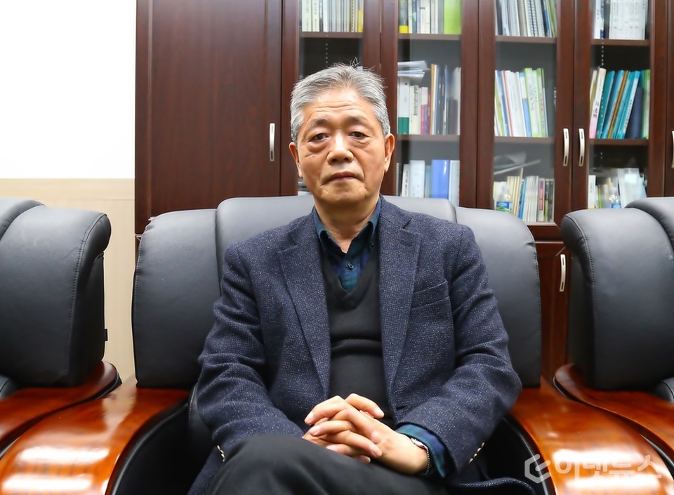 노을연료전지 발전사업 운용을 통해 정부 전력수급정책에 발맞춘 신재생에너지 개발·보급 확대와 서울시 에너지자립을 위해 힘쓰고 있는 노을그린에너지의 정형종 대표. . (사진=이넷뉴스)