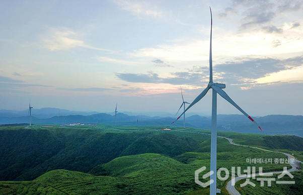 솔라브리지 양양군 풍력발전소 설치 연관 이미지. (사진=솔라브리지)