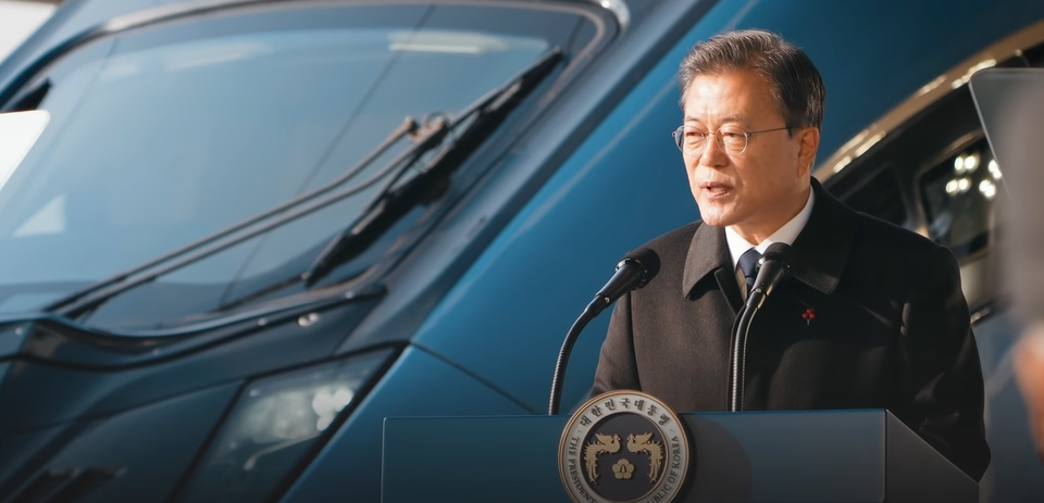 개통식에 참석한 문재인 대통령. (사진=청와대 유튜브 채널 영상 갈무리)