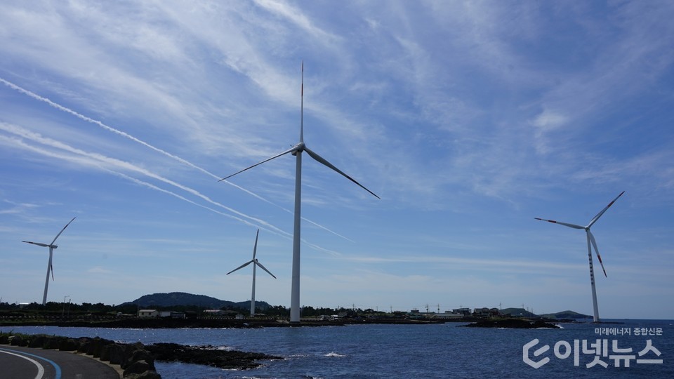 국내 남해지역의 해상풍력이 아시아 최대 풍력산업 중심지로 기대가 모아지고 있다. (사진=이넷뉴스)