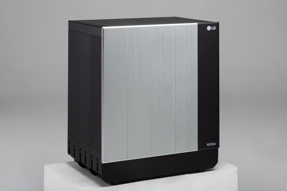 RESU FLEX 스탠드형. (사진=LG에너지솔루션 제공)