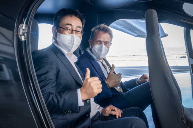 SKT는  실리콘밸리 스타트업인 조비에비에이션과 UAM 전략적 업무협약을 체결했다.  (사진=SK텔레콤)