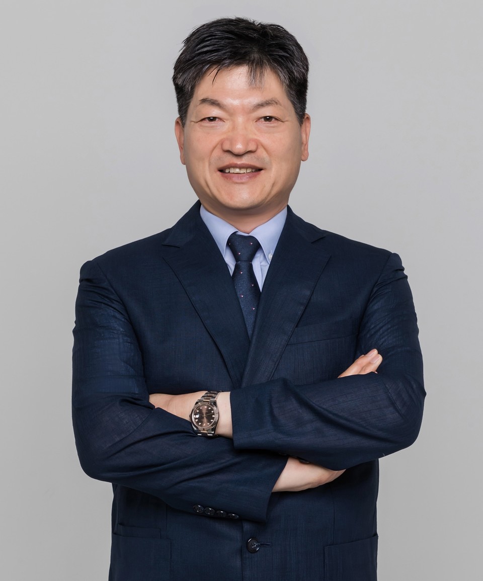 성일하이텍 이강명 대표이사. (사진=성일하이텍 제공)