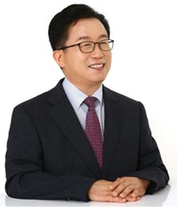 한국에너지공대 강영수 교수. (사진=한국에너지공대 제공)