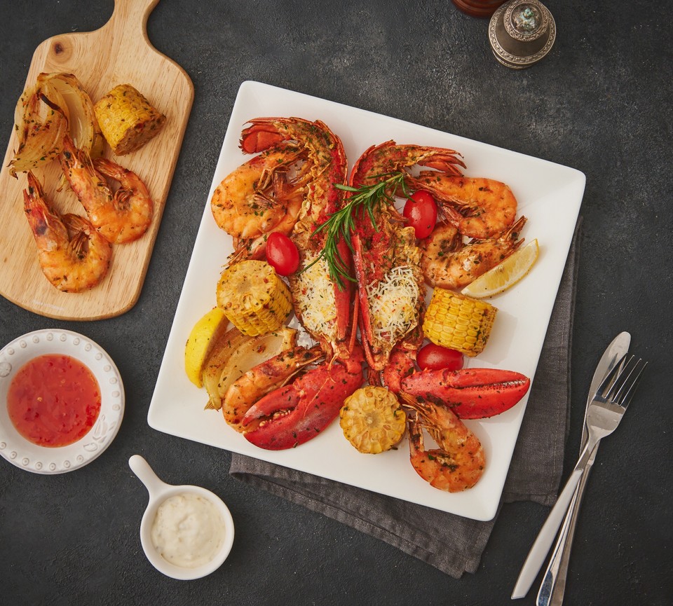 롯데마트 홈파티용 델리 상품 '랍스터 파티팩'. (사진=롯데마트 제공)