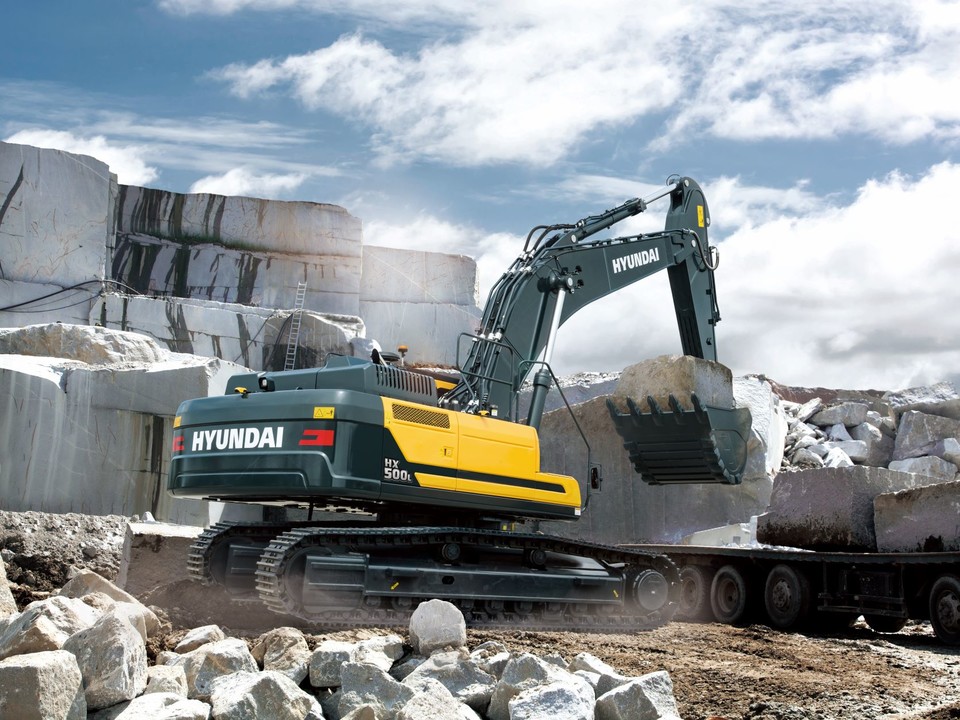 현대건설기계가 인도네시아에 수출하는 50톤 굴착기 장비. (사진=HD현대 제공)