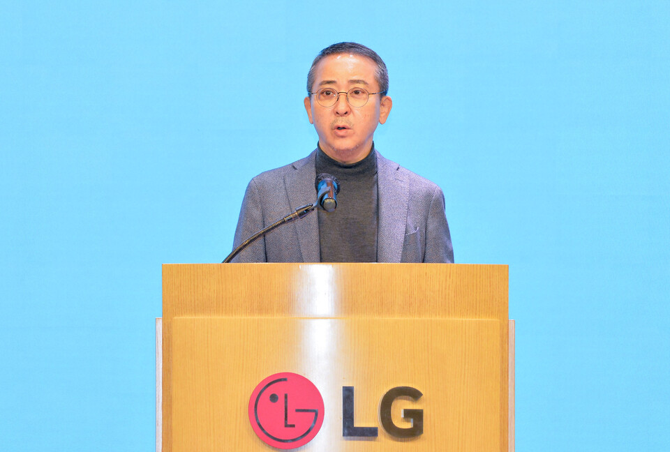 LG에너지솔루션 제3기 정기주주총회에서 LG에너지솔루션 CEO 권영수 부회장이 인사말을 하고있다. (사진=LG에너지솔루션  제공)