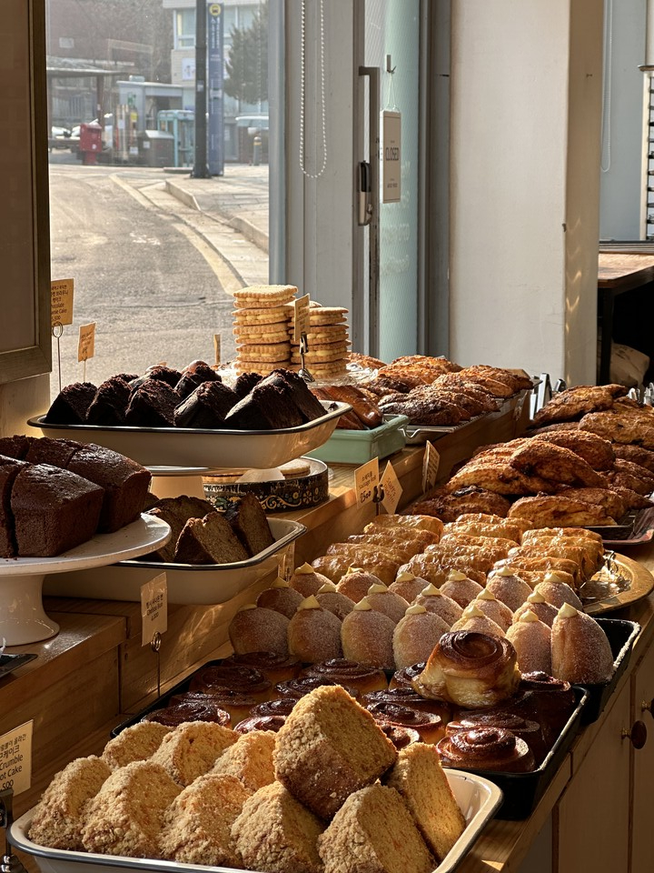 부암동 스코프 매장의 베이커리. (사진=롯데백화점 제공)