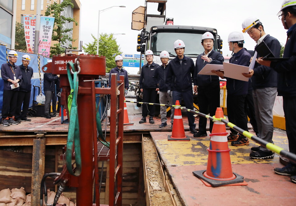 한난 분당지사 열수송관 공사현장 점검 모습. (사진=한난 제공)