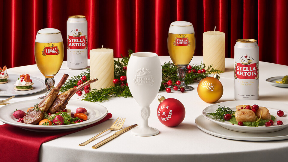 스텔라 아르투아 ‘홀리데이 스노우 챌리스 에디션’. (사진=스텔라 아르투아 제공)
