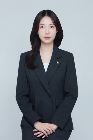 디센트 법률사무소, 국제법무 확장···장지원·이다연 변호사 합류 - 뉴스 썸네일 이미지